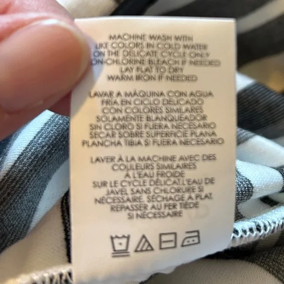 Women's cabi Grandstand Ponte Knit Black White Stripe Faux Wrap Pencil Skirt - Picture 16 of 16